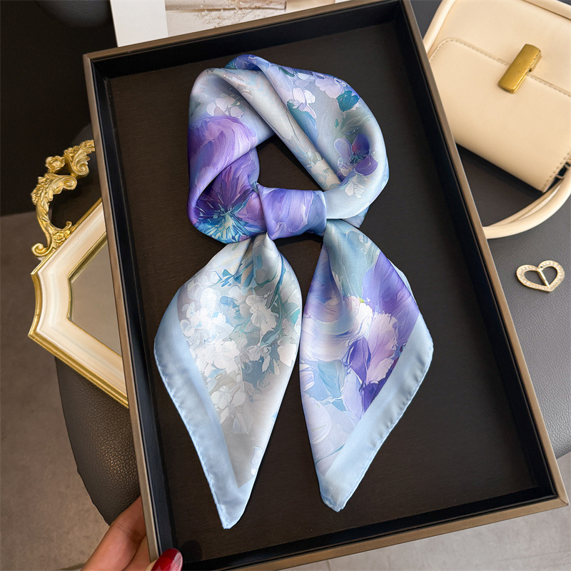 Women Fashion Necktie - Pañuelo cuadrado de seda con estampado