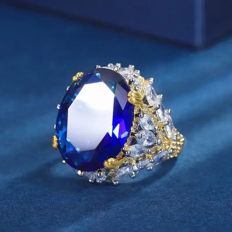 Women'S Fashion Magazine - Anillo de Palacio de Dos Tonos